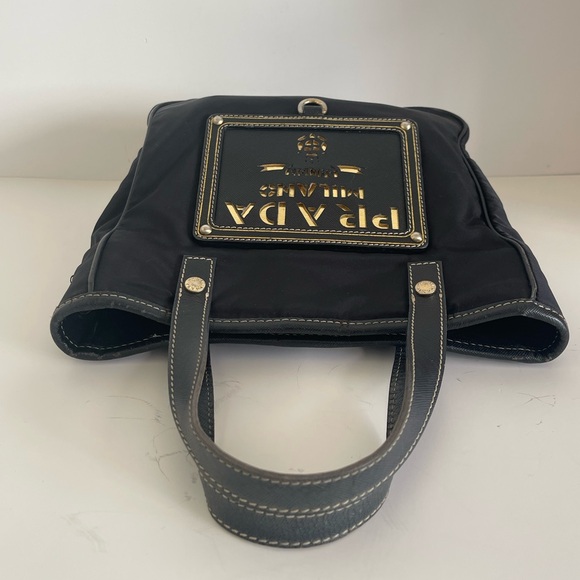 PRADA logo Vertical Tote Bag - Picture 7 of 16